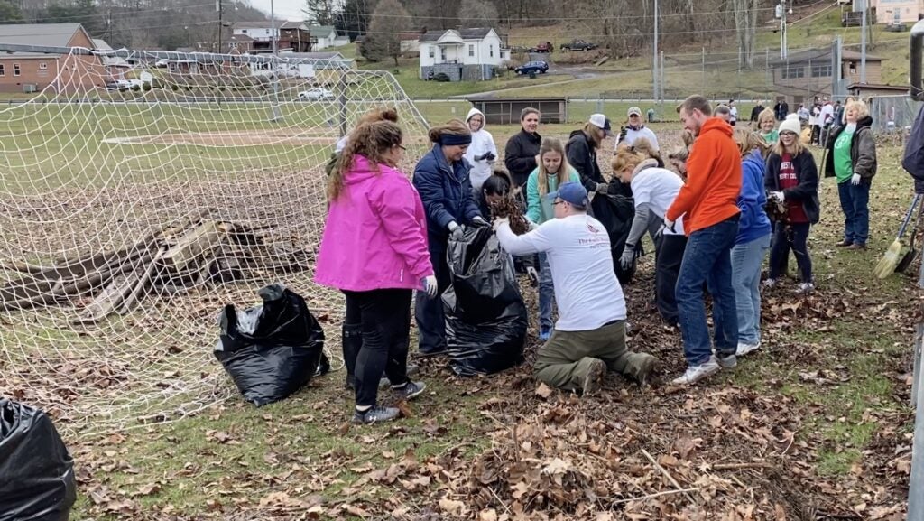 2020-Eagle-Project-Community-Cleanup-Day-00004