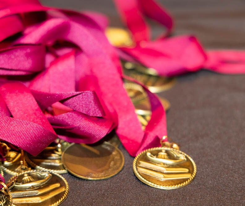 Award medals